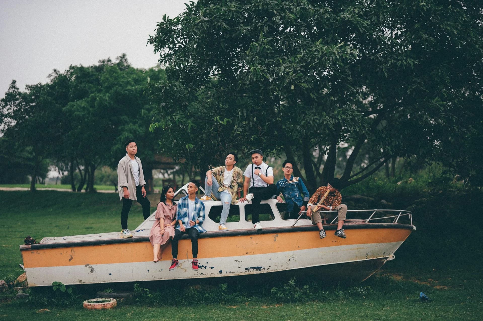 Photo by <a href="https://unsplash.com/@donald_tr4n?utm_source=unsplash&utm_medium=referral&utm_content=creditCopyText">Donald Tran</a> on <a href="https://unsplash.com/photos/group-of-boys-sitting-on-white-and-orange-abandoned-boat-VIUvwt_cYZA?utm_source=unsplash&utm_medium=referral&utm_content=creditCopyText">Unsplash</a>